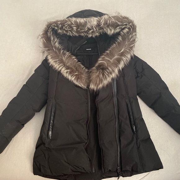 ADALI-X Down coat with silver fox fur Signature Mackage Collar - Picture 1 of 3